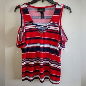 NWOT Jennifer Lauren XL cold shoulder shirt